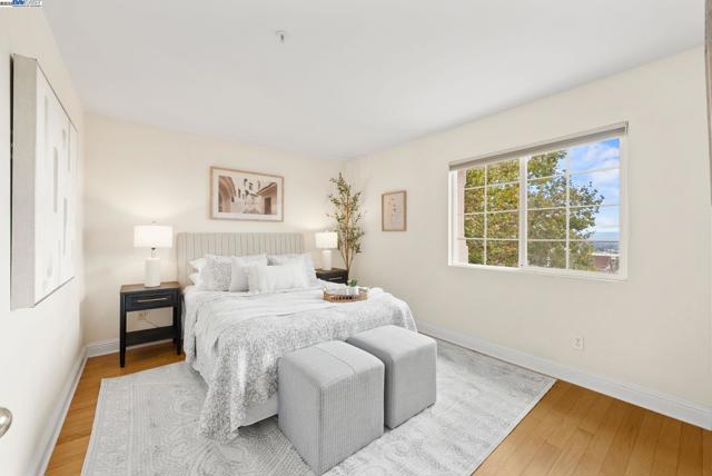 1000 Silver Maple Lane, Hayward CA: https://media.crmls.org/mediaz/2c2ff86a-bffa-4c22-902a-2a5bb4e2cb33.jpg