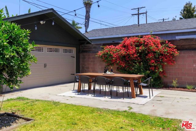 1915 42nd Place, Los Angeles, California 90062, 3 Bedrooms Bedrooms, ,2 BathroomsBathrooms,Single Family Residence,For Sale,42nd,24405193