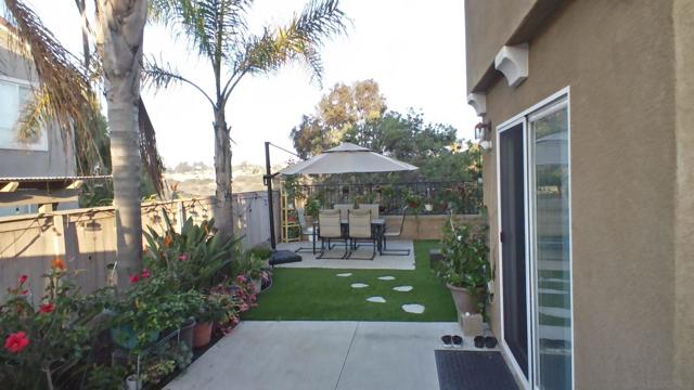843 Caminito Las Olas, Chula Vista CA: https://media.crmls.org/mediaz/2c304b31-f275-494a-9a70-70206ea5ef24.jpg