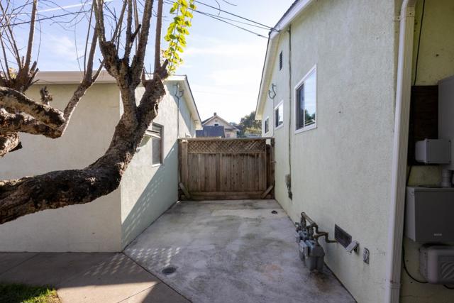 609 Congress Avenue, Pacific Grove CA: https://media.crmls.org/mediaz/2c30957d-5007-472c-8b33-5464dc53034d.jpg