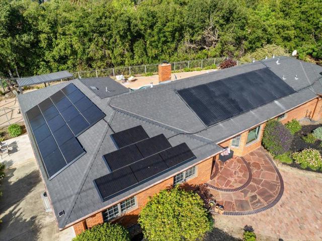 20811 Norada Court, Saratoga CA: https://media.crmls.org/mediaz/2c30cfe1-9dc0-4cd1-80f8-571041112ddd.jpg