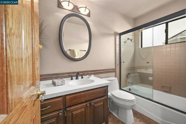 715 Blue Spruce Dr, Danville CA: https://media.crmls.org/mediaz/2c313542-72c8-44a9-bbd6-031e712687bd.jpg