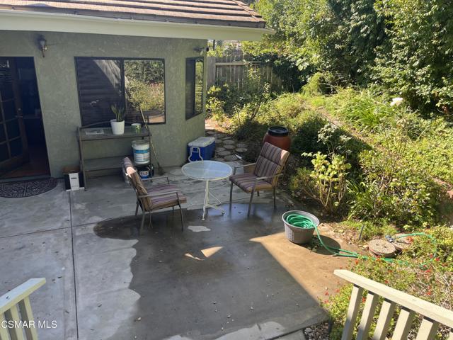509 Canyon Vista Drive, Newbury Park CA: https://media.crmls.org/mediaz/2c324fbb-0cf5-4aa6-94ba-935108c1cf1a.jpg