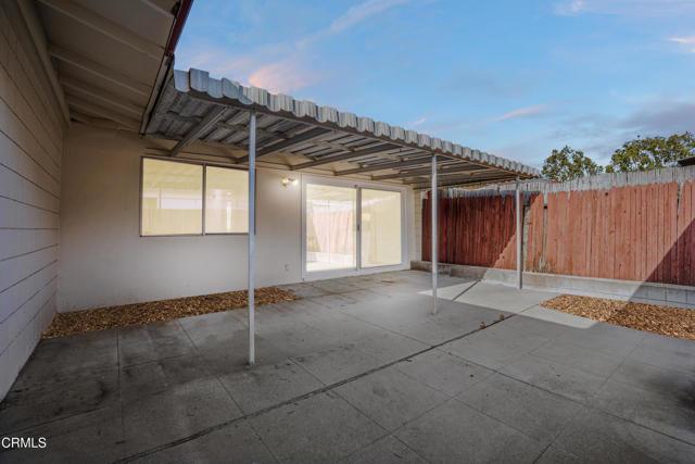 162 W Alta Green, Port Hueneme CA: https://media.crmls.org/mediaz/2c33f942-e07e-4199-9dd2-078d453fc340.jpg
