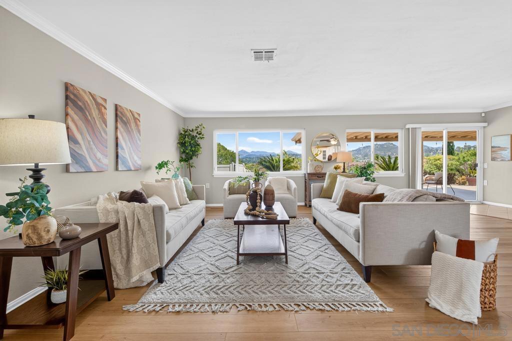 16749 Obispo Ln - photo 9