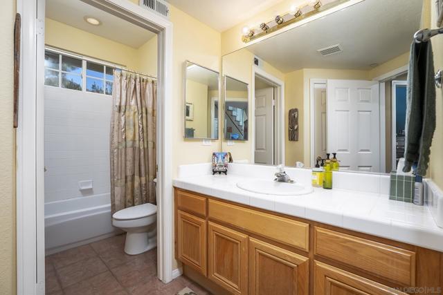 Image 25 of 34 For 2914 Stonefield Dr