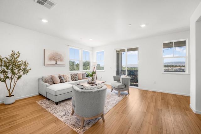 1387 Ores Way, Gilroy CA: https://media.crmls.org/mediaz/2c35feb5-2b0f-4ee2-853f-cbd6ec2438ac.jpg