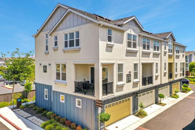 37356 Suncrest Street, Newark CA: https://media.crmls.org/mediaz/2c3695c9-e707-488a-979b-45d98d31d2d9.jpg