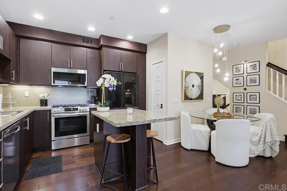 2115 Cosmo Way - photo 4