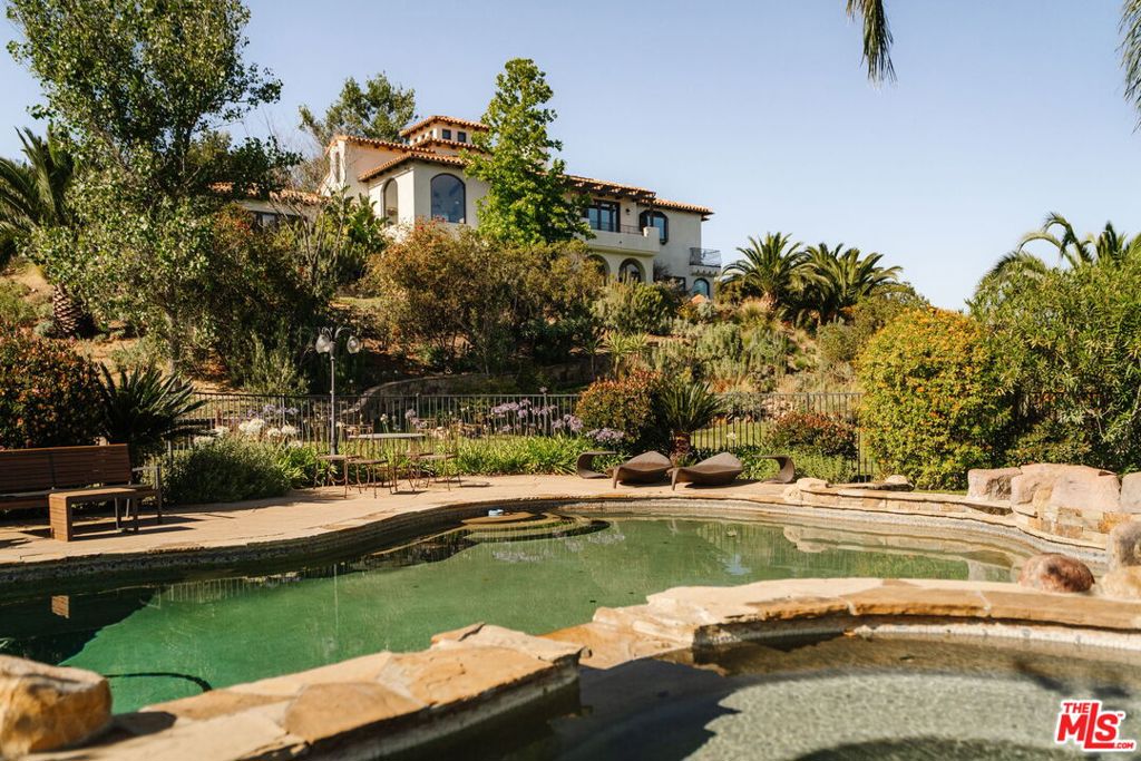 MLS #26847969 image #16