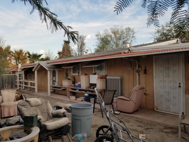 9563 &9561 Aisle Of Palms, Bombay Beach CA: https://media.crmls.org/mediaz/2c38a0bd-61e4-49ac-af73-b753a2c9b109.jpg
