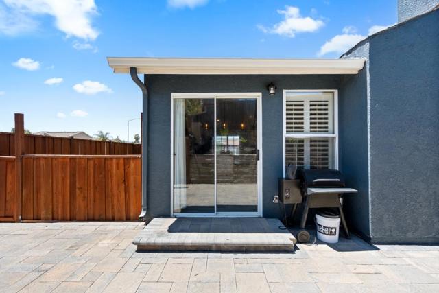2399 Paradise Drive, Hollister CA: https://media.crmls.org/mediaz/2c39eb45-c9c6-4092-915b-7e084487d490.jpg