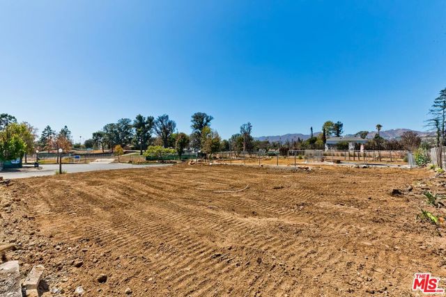 790 Alma Real Drive, Pacific Palisades CA: https://media.crmls.org/mediaz/2c3a0849-86fd-4651-beda-da4e748edc9b.jpg