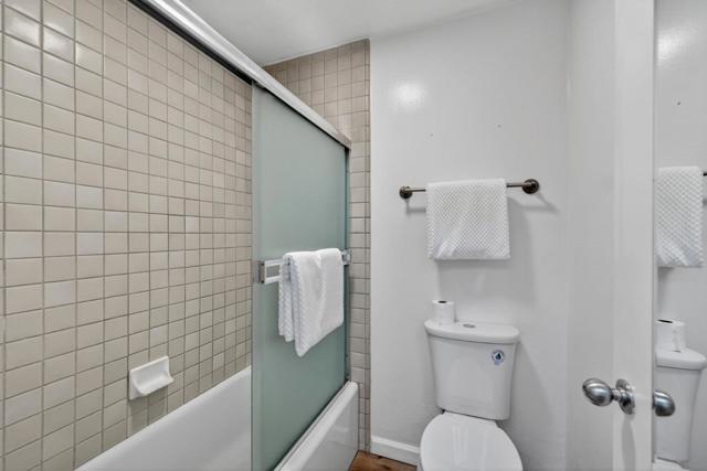 15098 Elm, Monte Sereno CA: https://media.crmls.org/mediaz/2c3a20e3-f6bf-4b7e-9815-f07e5ba749dd.jpg
