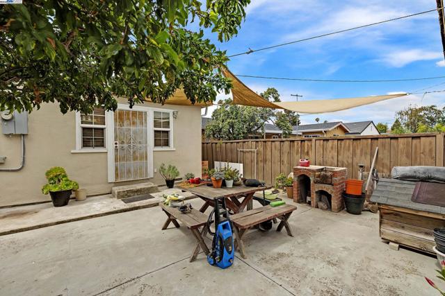 39672 Blacow Rd, Fremont CA: https://media.crmls.org/mediaz/2c3a8625-c261-4679-9d7c-5348664bbfba.jpg
