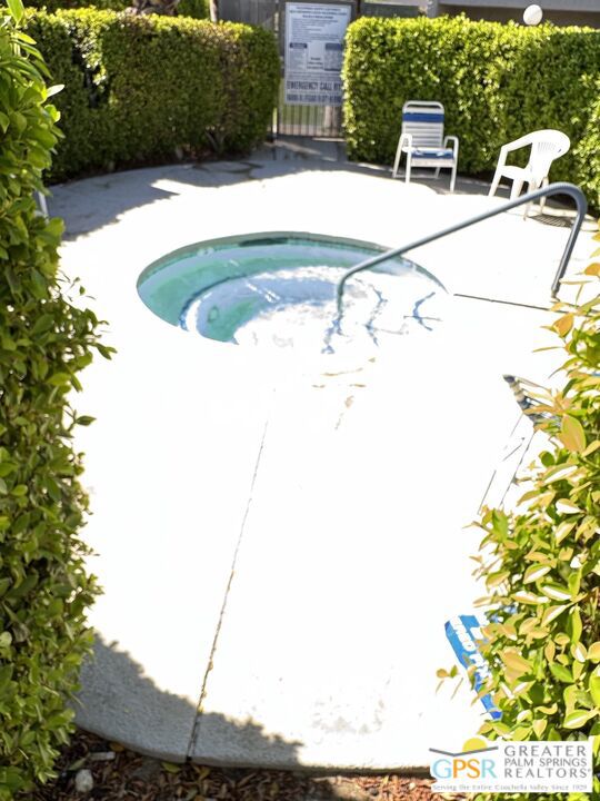 2615 N Whitewater Club Drive #A, Palm Springs, CA 92262