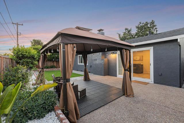 342 Swaps Drive, San Jose CA: https://media.crmls.org/mediaz/2c3b6bbe-fcf1-4bc8-9c46-ed3a0494b59a.jpg