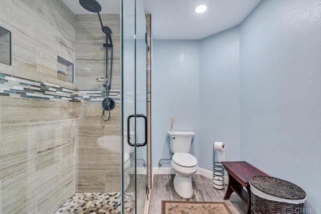 1315 Hermana Court, Vista CA: https://media.crmls.org/mediaz/2c3cb176-6931-48a3-8366-2ada51db2985.jpg