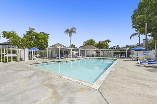 870 Ginger Avenue, Carlsbad CA: https://media.crmls.org/mediaz/2c3ce46e-322d-4ea8-872a-1fd73d149b8c.jpg