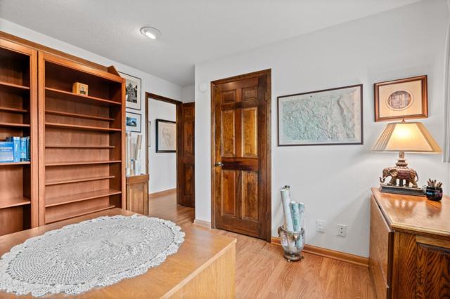 17370 Lakeview Drive, Morgan Hill CA: https://media.crmls.org/mediaz/2c3e7eab-51c9-4c30-a891-6e1655e28801.jpg