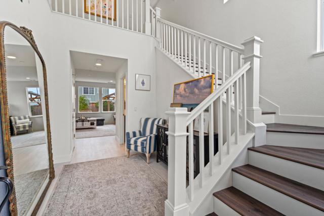 287 Skyview Drive, Marina CA: https://media.crmls.org/mediaz/2c3ee771-6959-4706-a4d5-84f69316cedd.jpg