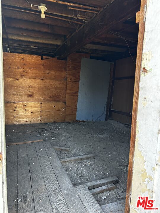 543 S Chicago Street, Los Angeles CA: https://media.crmls.org/mediaz/2c3efc76-f9c9-468d-b41a-ecac9ede8d16.jpg