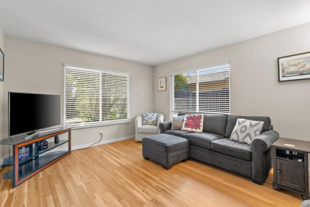 2975 Mattison Lane, Santa Cruz CA: https://media.crmls.org/mediaz/2c3f0e27-c28f-49a2-9bcd-804d99ce4afe.jpg