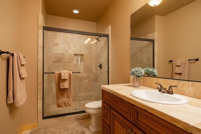 Detail Gallery Image 24 of 42 For 841 Sky High Dr, Big Bear Lake,  CA 92315 - 4 Beds | 3/1 Baths