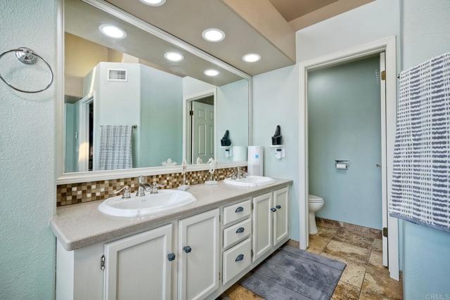 Detail Gallery Image 17 of 38 For 23886 via De Gema Linda, Murrieta,  CA 92562 - 3 Beds | 2/1 Baths