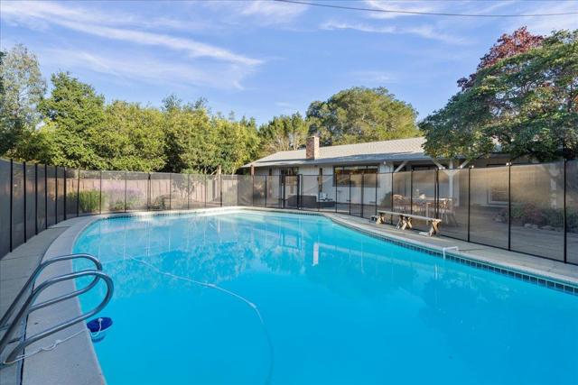 12272 Windsor Court, Los Altos Hills CA: https://media.crmls.org/mediaz/2c40b866-24f0-44f1-a3cd-8c2c891661f0.jpg