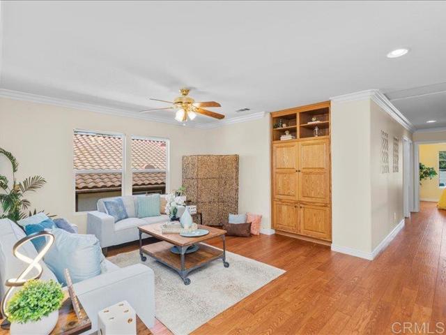 2381 Avenida Helecho, Carlsbad CA: https://media.crmls.org/mediaz/2c4164e3-2c41-4146-8688-404062dec08f.jpg