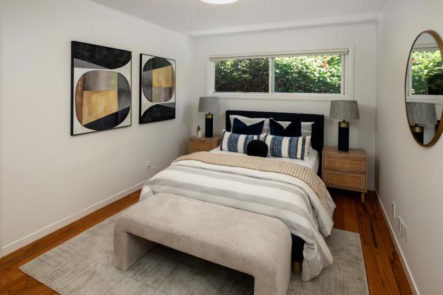 819 Laurel Avenue, Menlo Park CA: https://media.crmls.org/mediaz/2c42514d-9a52-4b7c-baa3-f40b1b011410.jpg