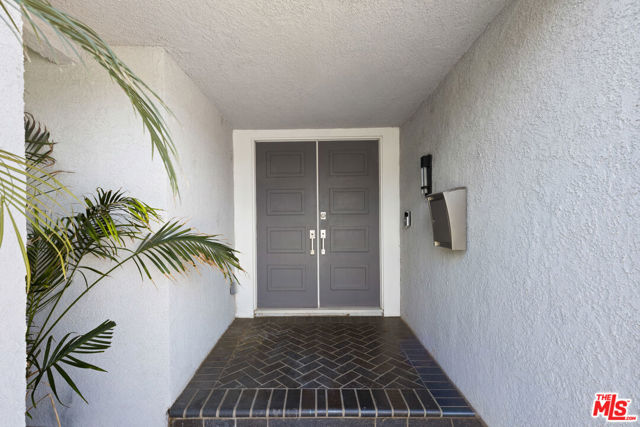 3059 Heather Drive, Fullerton CA: https://media.crmls.org/mediaz/2c42be20-54a2-462e-aba6-9bbf8c032254.jpg