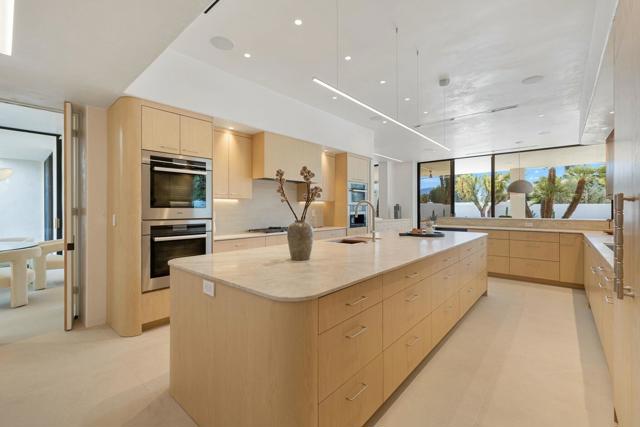 71000 Tamarisk Lane, Rancho Mirage CA: https://media.crmls.org/mediaz/2c43e330-9a47-46a0-98bc-4c792fe297d6.jpg
