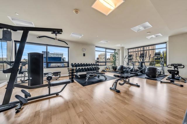 88 E San Fernando Street, San Jose CA: https://media.crmls.org/mediaz/2c443571-eae0-4a7a-830c-32c2cbd6b925.jpg