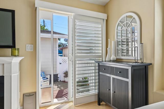 611 Poplar Street, Half Moon Bay CA: https://media.crmls.org/mediaz/2c44444a-03cf-4326-8876-9951bb2033f6.jpg