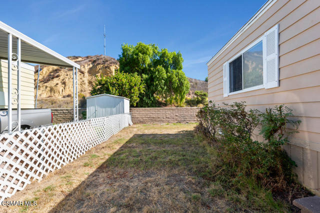 15750 Arroyo Drive, Moorpark CA: https://media.crmls.org/mediaz/2c45cd5e-a609-469d-9f99-634d46383c2c.jpg