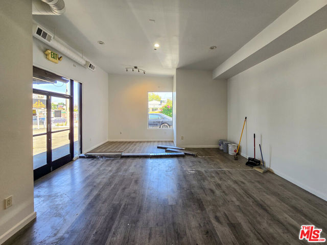  Commercial for Sale in Los Angeles, California