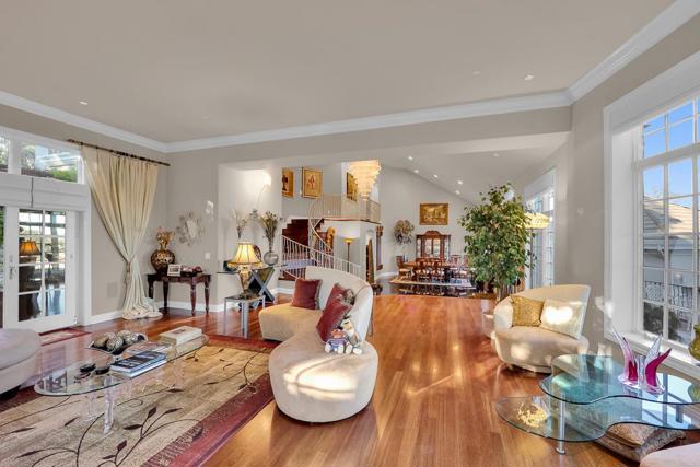 8451 Goldenrod Circle, Gilroy CA: https://media.crmls.org/mediaz/2c47b4b9-c4cf-4dfd-a336-c4d12b107f11.jpg