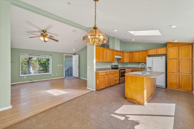 21444 Parrott Ranch Road, Carmel Valley CA: https://media.crmls.org/mediaz/2c49df80-3fa2-46be-a565-560f098c8447.jpg