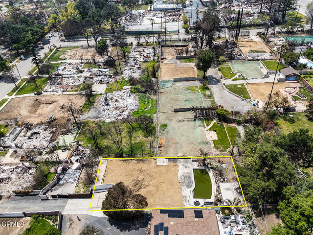 1137 E Mariposa St, Altadena CA: https://media.crmls.org/mediaz/2c49fed5-55fd-4dfb-97e9-f8ed52bd61e5.jpg