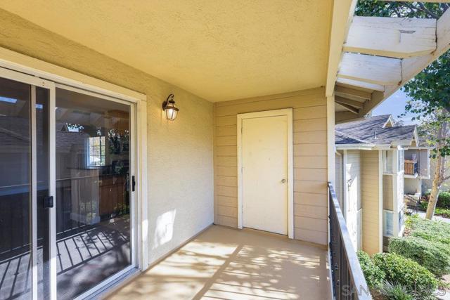 3565 Grove St, Lemon Grove CA: https://media.crmls.org/mediaz/2c4a608a-459a-4f7b-8823-5a3c2921243b.jpg