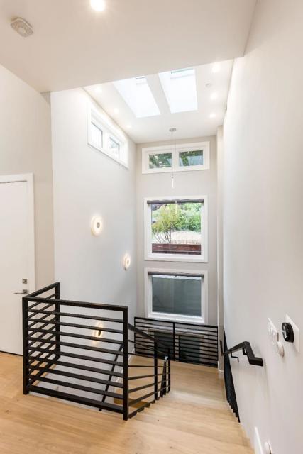 3751 El Centro Street, Palo Alto CA: https://media.crmls.org/mediaz/2c4a9e08-ff5d-4ce0-9f90-f9bfb934a7e2.jpg