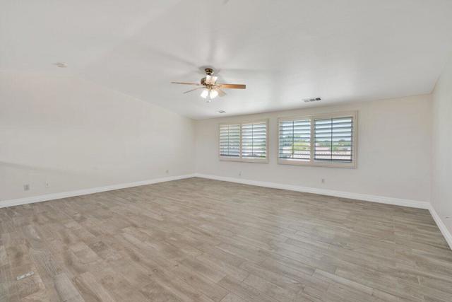78900 Galaxy Drive, La Quinta CA: https://media.crmls.org/mediaz/2c4affcb-3eb5-4107-9ee3-c88a15bdb316.jpg