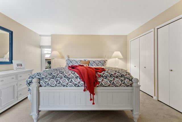 22130 E Cliff Drive, Santa Cruz CA: https://media.crmls.org/mediaz/2c4b15db-2e59-4ef4-b7da-8085d0072f04.jpg