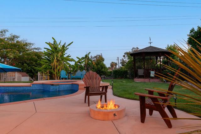 7783 Blue Lake Dr, San Diego CA: https://media.crmls.org/mediaz/2c4b53f9-4d01-411a-a922-0b6013d867e0.jpg