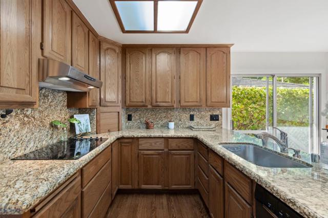 2 Corte Camellia, Millbrae CA: https://media.crmls.org/mediaz/2c4c6b11-92f8-4fbd-8028-8aa9dcf6f20e.jpg