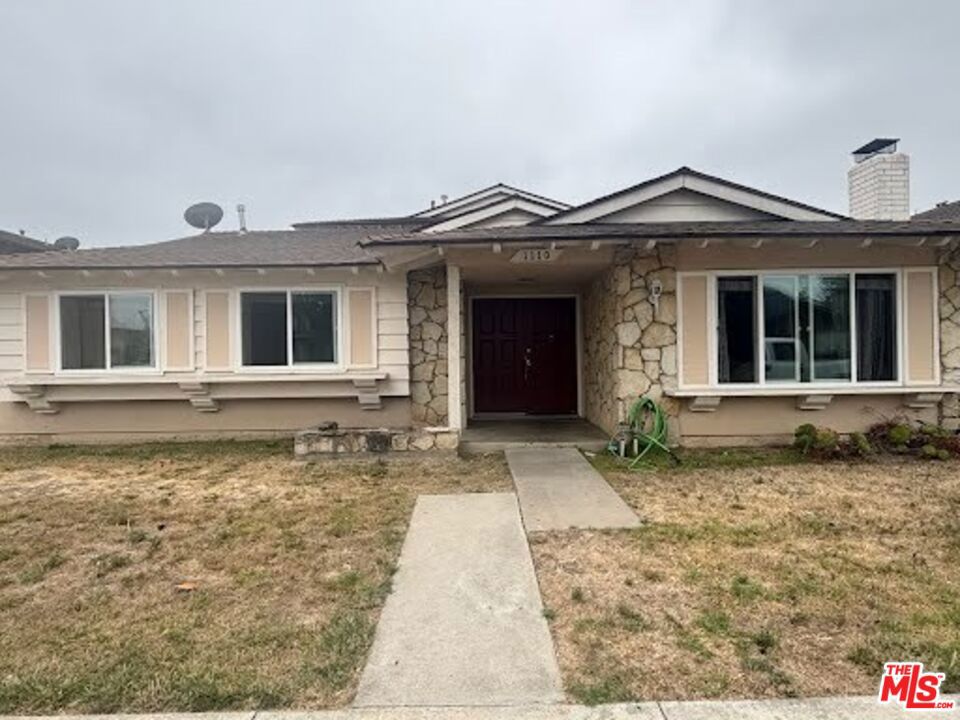 1110 Hull Place