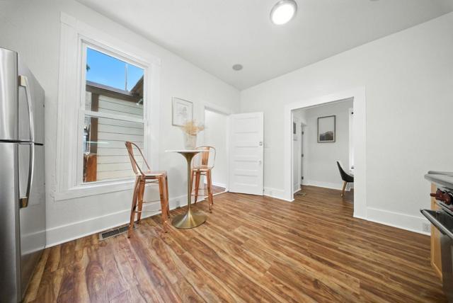 185 N 9th Street, San Jose CA: https://media.crmls.org/mediaz/2c4dd308-ea3a-4c11-ae2d-40f6076b01fc.jpg