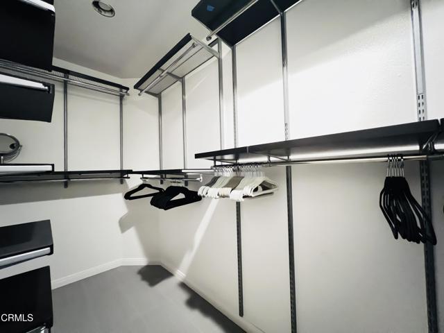 Detail Gallery Image 28 of 44 For 9898 Rhone St, Ventura,  CA 93004 - 4 Beds | 2/1 Baths